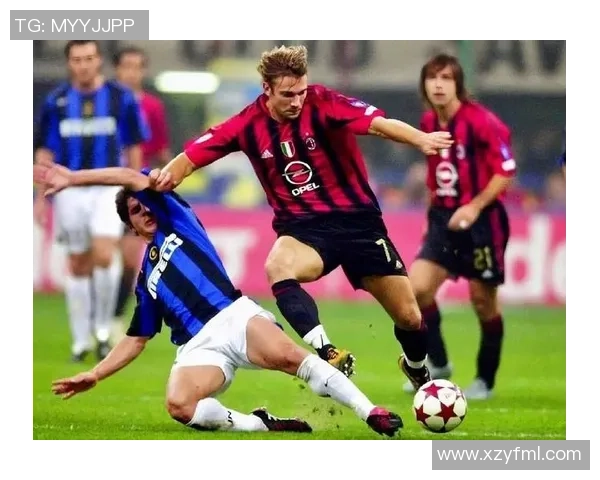 世界足坛大中锋足球明星盘点与他们的辉煌成就分析